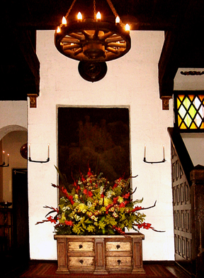 FOTOS ENTRADA PRINCIPAL SALONES CASTILLO
